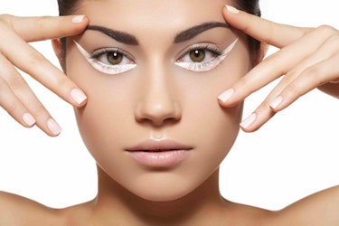 Tendencias maquillaje: delineador blanco para 2022