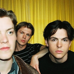 New Hope Club está de vuelta, escucha sus nuevas canciones "Getting Better" y "Girl Who Does Both"