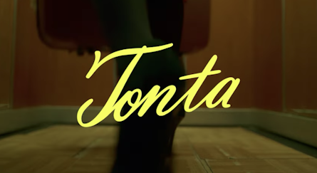 La cantante y compositora peruana Anahí de Cárdenas presenta "Tonta"