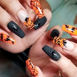 Noche de brujas y la manicura perfecta para celebrar