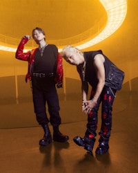 Taeyang de BigBang y Jimin de BTS unen fuerzas en "Vibe"