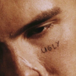 slowthai lanza su tercer álbum de estudio, "UGLY"