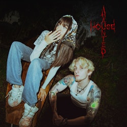 Love Ghost y Flvckka nos aterrorizan con "Haunted House"