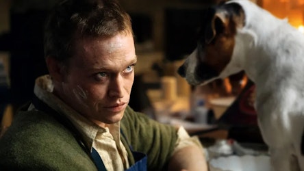 Luc Besson regresa triunfal con la esperada película "Dogman: vida inquebrantable"