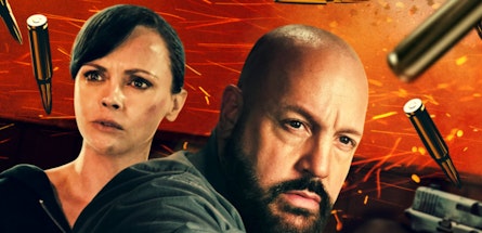 Kevin James y Christina Ricci se enfrentan al peligro en "¡Armados!"