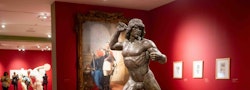 El Museo Nacional de San Carlos explora la figura del héroe en la exposición "El imaginario del cuerpo heroico y sus avatares"