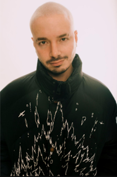 Se acerca lo nuevo de J Balvin