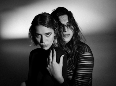 Tessa Ía y Zemmoa nos recuerdan el amor propio en nuevo videoclip: “Mi amor soy yo”