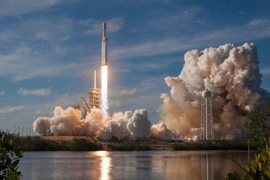 Jeff Bezos vuela al espacio, no te lo pierdas