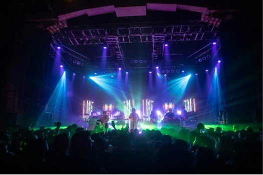 Zoé arranca su sonidos de Karmática Resonancia Tour 2021