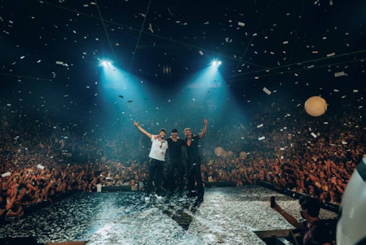 Enrique Iglesias y Ricky Martin inauguran en Las Vegas su gira por Norteamérica