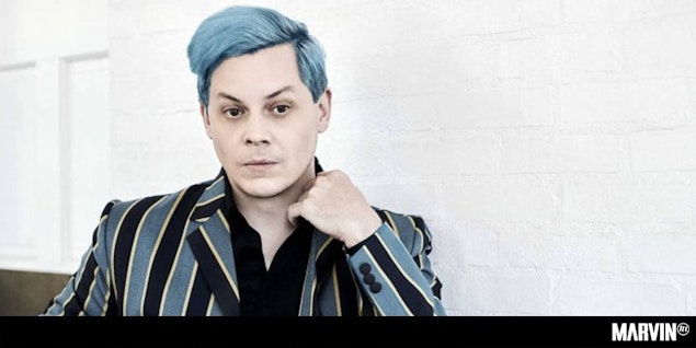 Jack White está de regreso y lanza “Taking Me Back”