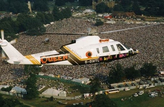 “Queen The Greatest”: Queen llega para su último concierto de 1986 en Knebworth Park