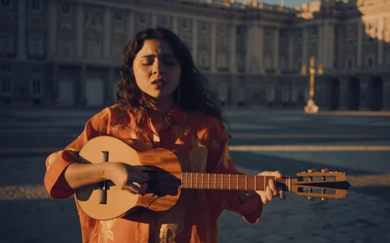 Silvana estrada lanza “La  corriente”