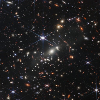 Desde lo más lejano del universo, las primeras imágenes del James Webb