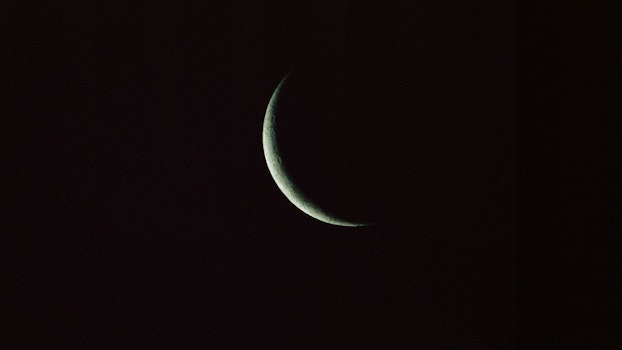 Luna nueva en Leo y la temporada de los egos encontrados