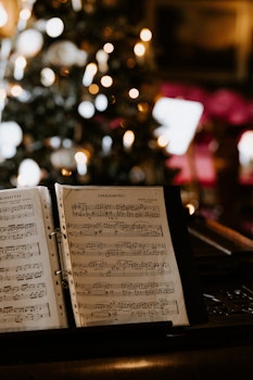 Vive una Navidad muy latina con estos álbumes