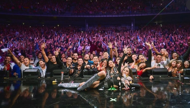 Danna Paola continúa con gran éxito su gira XT4S1S