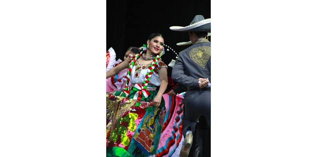 Celebra las fiestas patrias con la diversidad cultural y artística de México