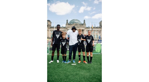 EA Sports FC FUTURES y adidas llevan el futbol base a la UEFA Euro 2024 con sesiones de entrenamiento para los jóvenes de Berlín