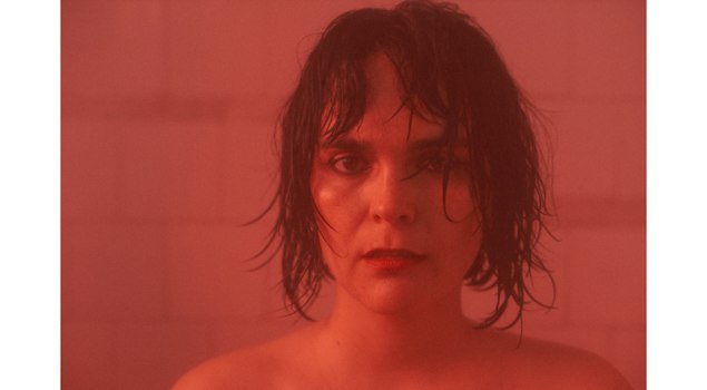 Camila Moreno presenta “Vapor”, el segundo adelanto de su próximo disco