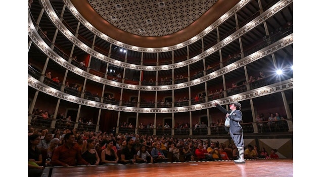 "Parrot Contestatario", una comedia de improvisación y clown llega al Foro La Gruta