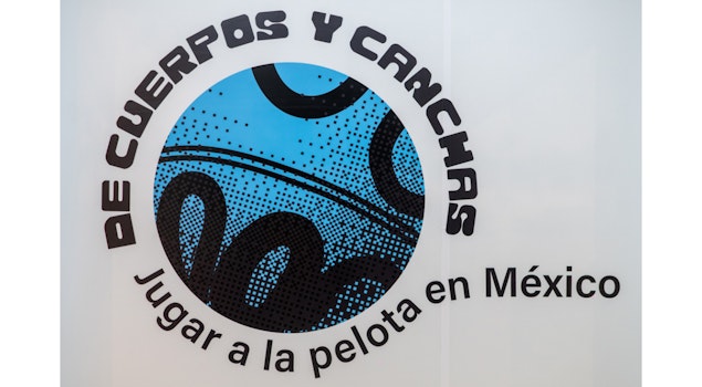 "De cuerpos y canchas. Jugar a la pelota en México" explora la relación entre deporte, comunidad y cultura