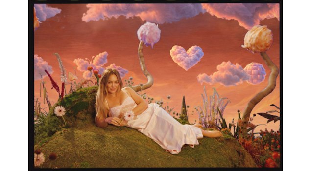 Hilary Duff lanza “CATastrophe”, canción original para "El Gato con Sombrero"